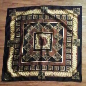 Silk-Feel Geometric Print Scarf in Black and Brown